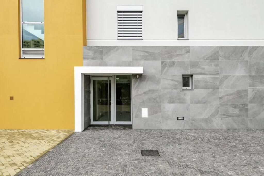 Luxury Poolside View Appartement Funchal (Madeira)